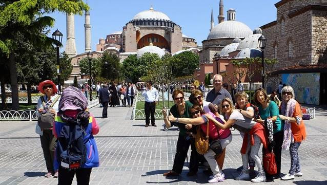 İstanbul'a üç ayda 3,7 milyon turist! İlk sırada hangi ülke var? - Resim: 11